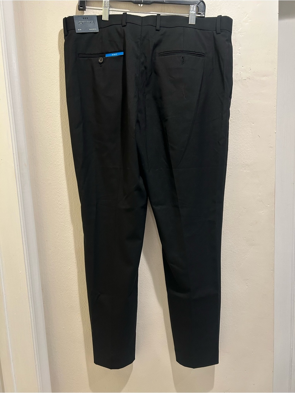 Perry Ellis Men's Black Dress Pants - Classic Tailored Look